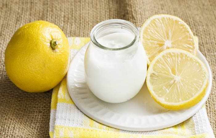 Йогуртовая маска для жирных волос с лимонным соком