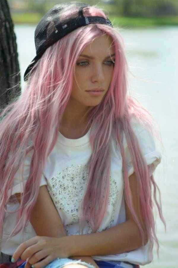 Нереально красивые серые волосы с розовыми прядями