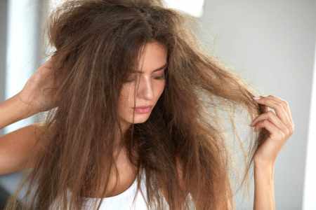 Пористые волосы: причины и уход в домашних условиях